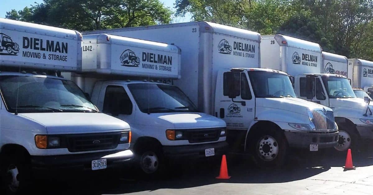 moving trucks 
