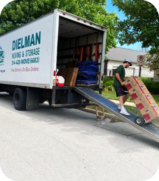 movers in St Louis MO loading a truck